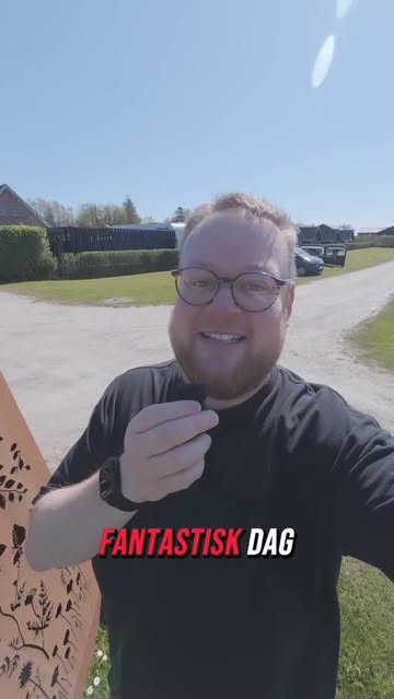 Forårets Festfyrværkeri: Tillykke til Alle! 🎉🌞